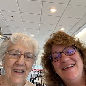 Meet your Posher, Mary